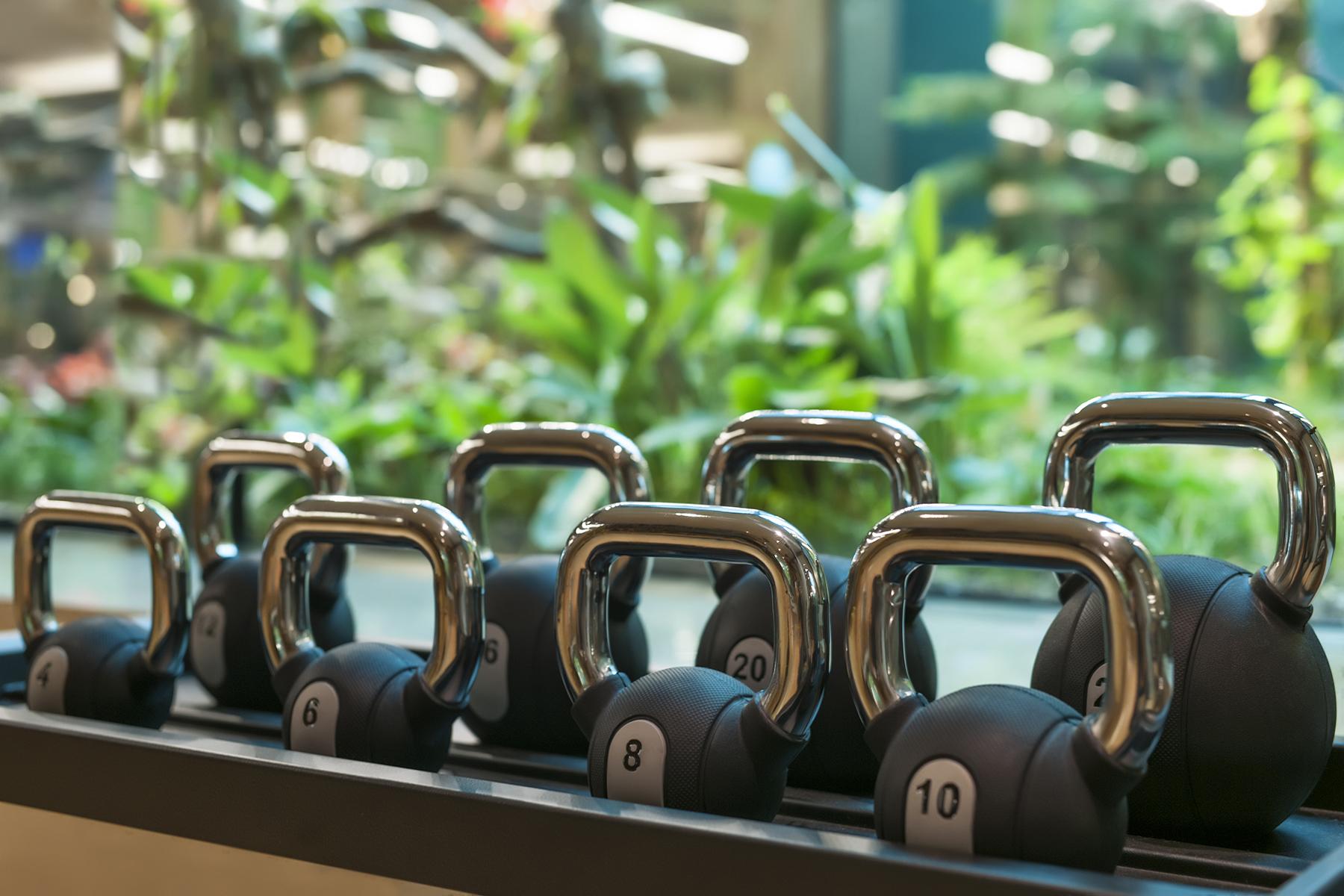 โรงแรมเอลิต เวิลด์ ยุโรป อิสตันบูล ภายนอก รูปภาพ A rack of kettlebells