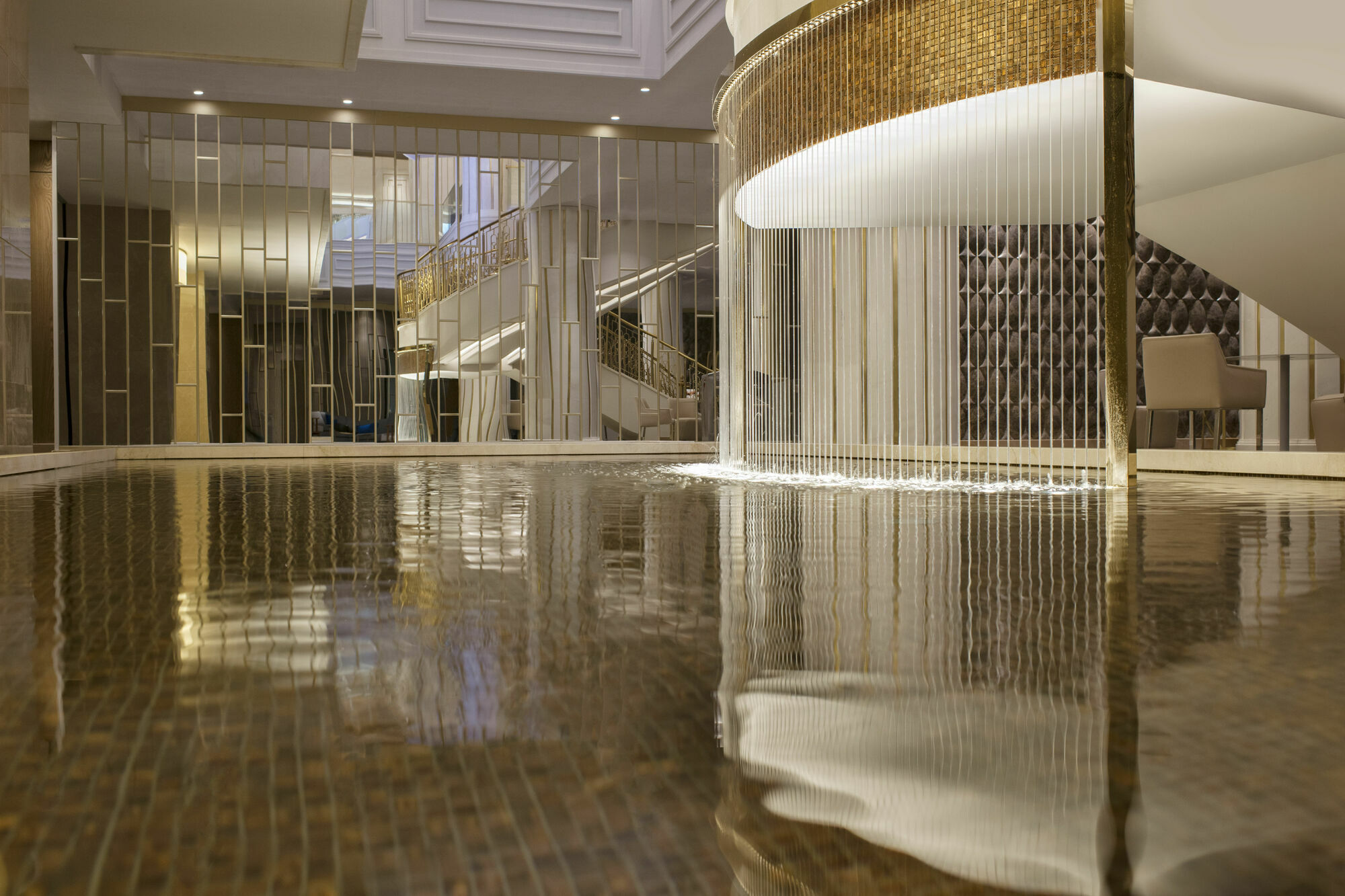โรงแรมเอลิต เวิลด์ ยุโรป อิสตันบูล ภายนอก รูปภาพ The lobby of the hotel